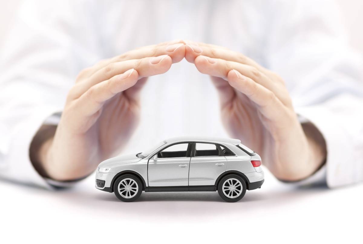 Applications pour comparer l’assurance auto en 2025 : Trouver une assurance voiture pas chère n’a jamais été aussi simple