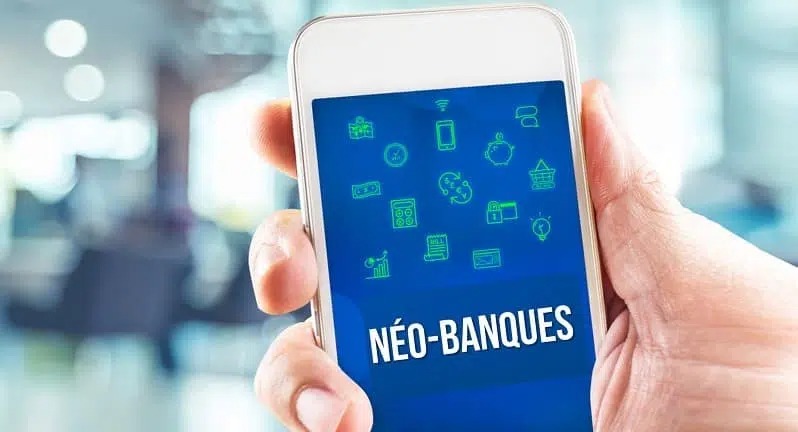Néobanques ou banques classiques : quel choix pour gérer votre argent en 2025 ?